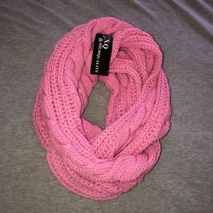 XQ Scarf